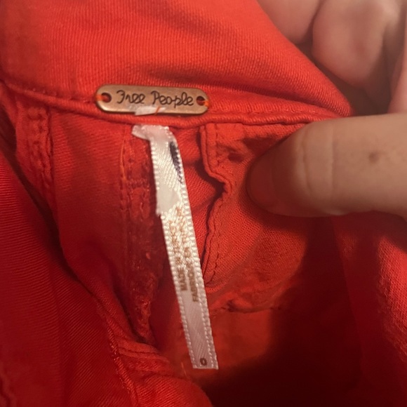 New Free People Shorts Size 0 in a Red/Orange - Picture 3 of 3